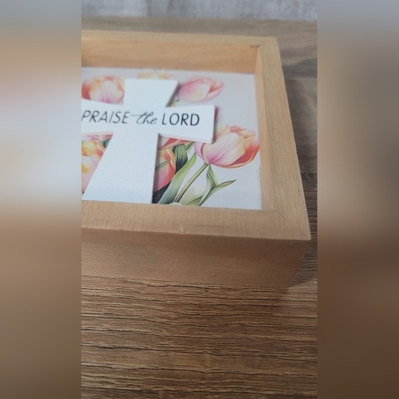 Easter Christian Decor He Is Risen Praise The Lord - Picture 16 of 16